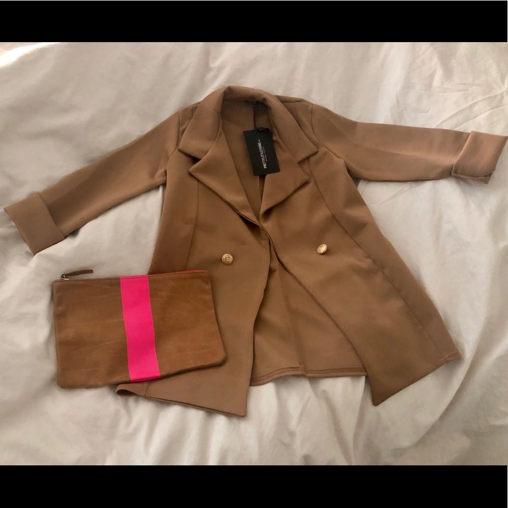 Prettylittlething camel blazer, nwt sz 2 xs